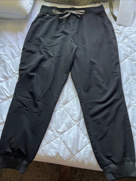 Figs Pants - FIGS Women’s High Waisted Zamora Jogger Scrub Pants